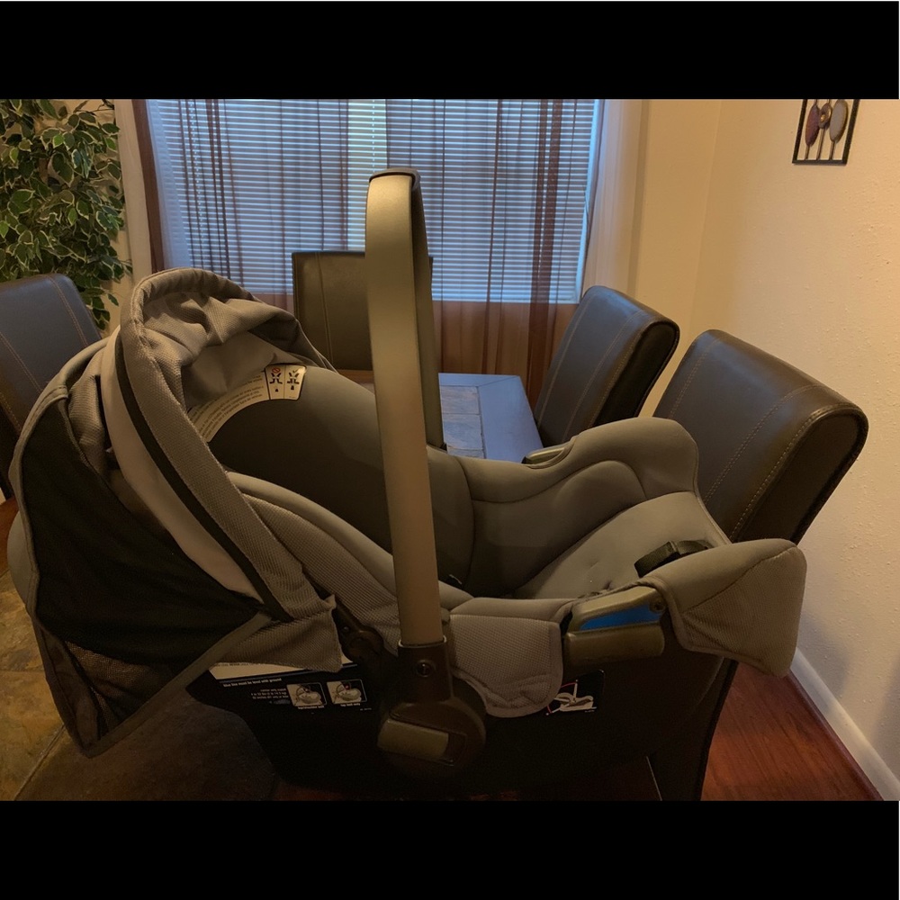 1-12month old car seat